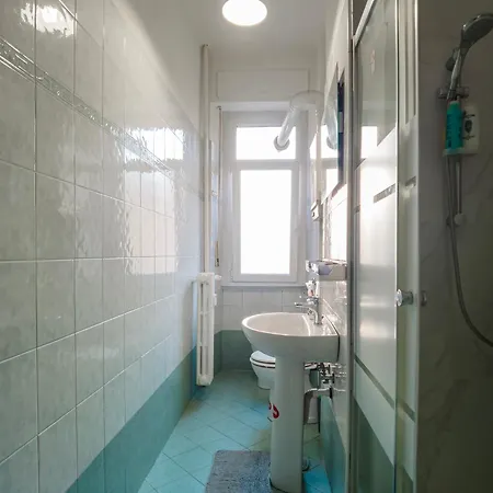 Mfs San Marino Host Apartment Turin